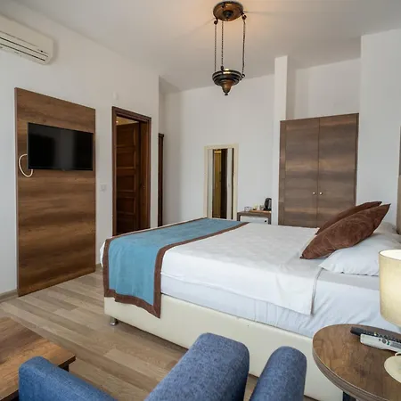 B&B Dinc
