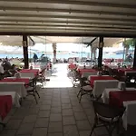 Dinc Bed & Breakfast 4*
