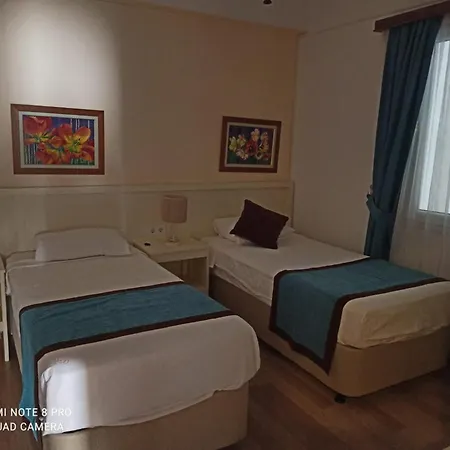 Dinc Bed & Breakfast 3*