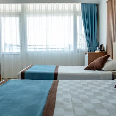 Dinc Nocleg ze śniadaniem 3*