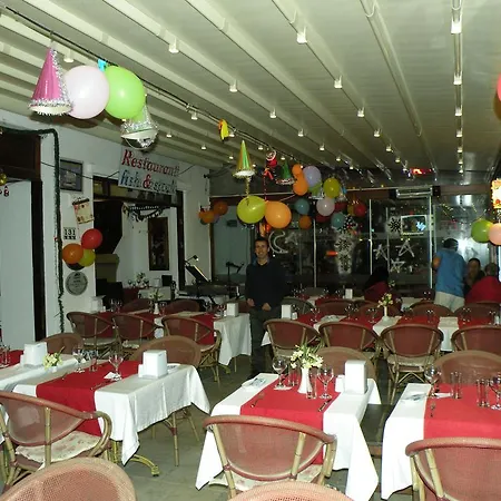 Dinc Bed & Breakfast 3*
