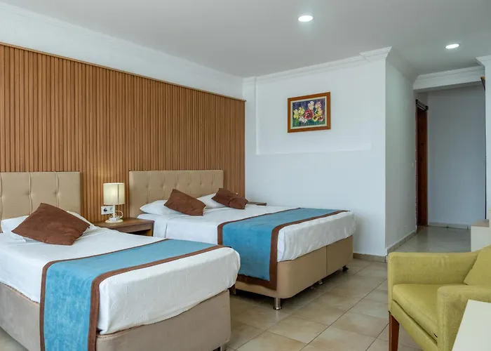 Dinc Bed & Breakfast 4*