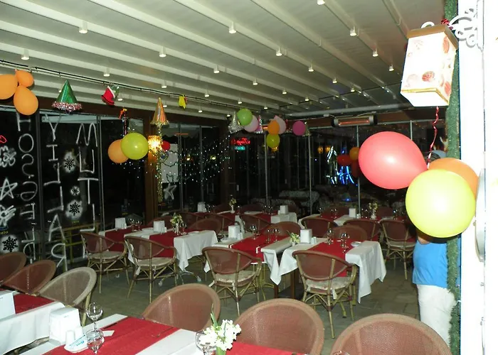 Dinc Bed & Breakfast 4*